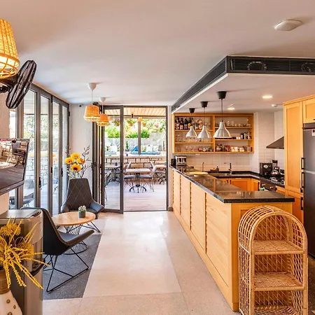 Yerli Alacati ホテル 2*