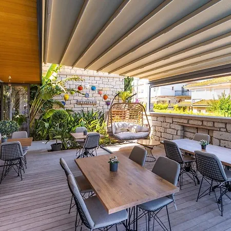 Hotel Yerli Alacati Alaçatı